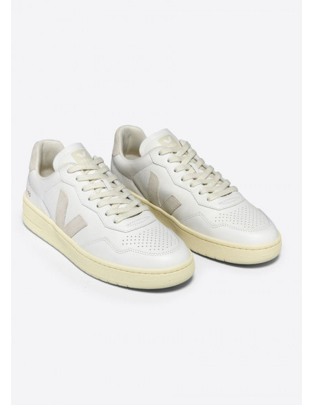 VEJA V-90 O.T LEATHER EXTRA WHITE NATURAL