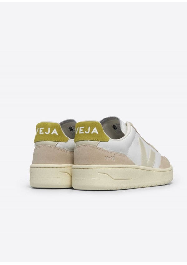 VEJA V-90 O.T EXTRA WHITE PIERRE LIQUOR
