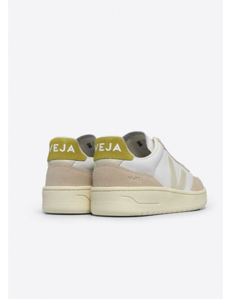 VEJA V-90 O.T EXTRA WHITE PIERRE LIQUOR