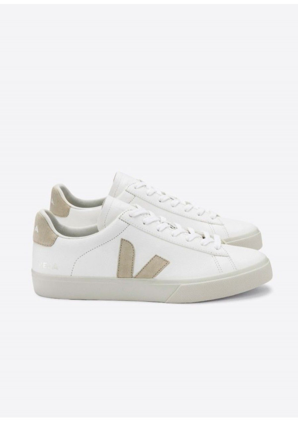 VEJA CAMPO EXTRA WHITE ALMOND