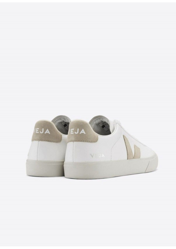 VEJA CAMPO EXTRA WHITE ALMOND