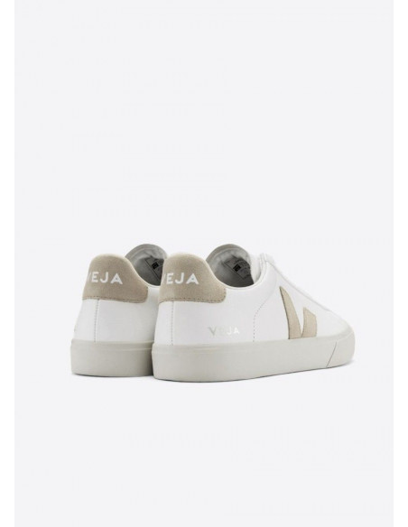 VEJA CAMPO EXTRA WHITE ALMOND