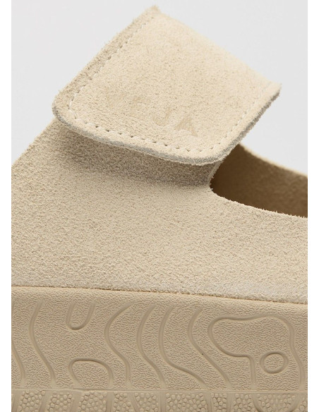 VEJA SANDALIAS ETNA SUEDE SOFT PIERRE ALMOND