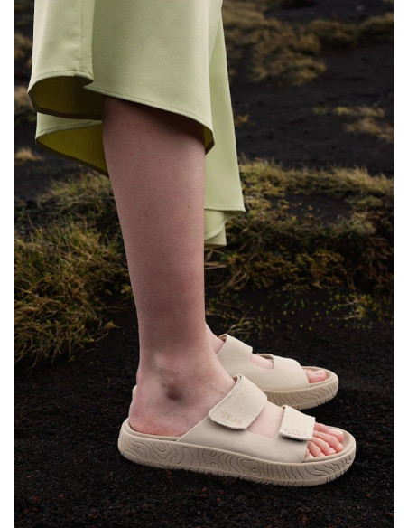 VEJA SANDALIAS ETNA SUEDE SOFT PIERRE ALMOND