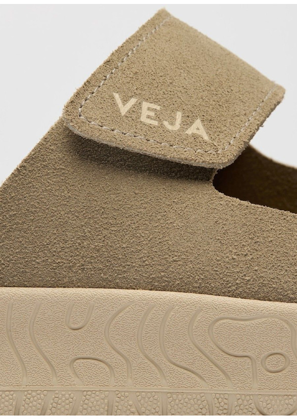 VEJA SANDALIAS ETNA SUEDE SOFT TAUPE ALMOND