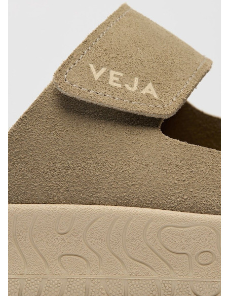 VEJA SANDALIAS ETNA SUEDE SOFT TAUPE ALMOND