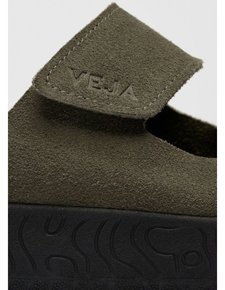 VEJA SANDALIAS ETNA SUEDE SOFT KAKI BLACK