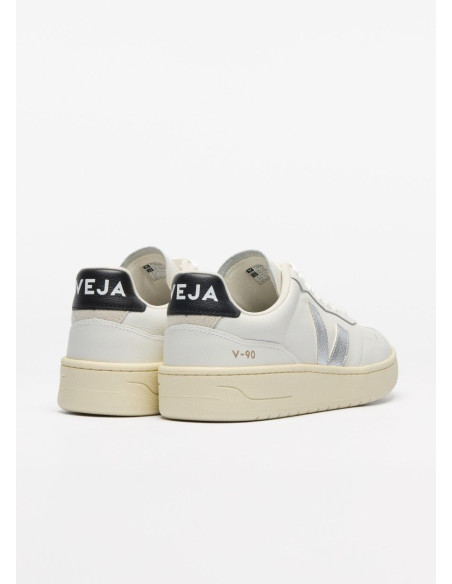 VEJA V-90 O.T LEATHER WHITE SILVER BLACK VEJA V-90 O.T LEATHER WHITE SILVER BLACK
