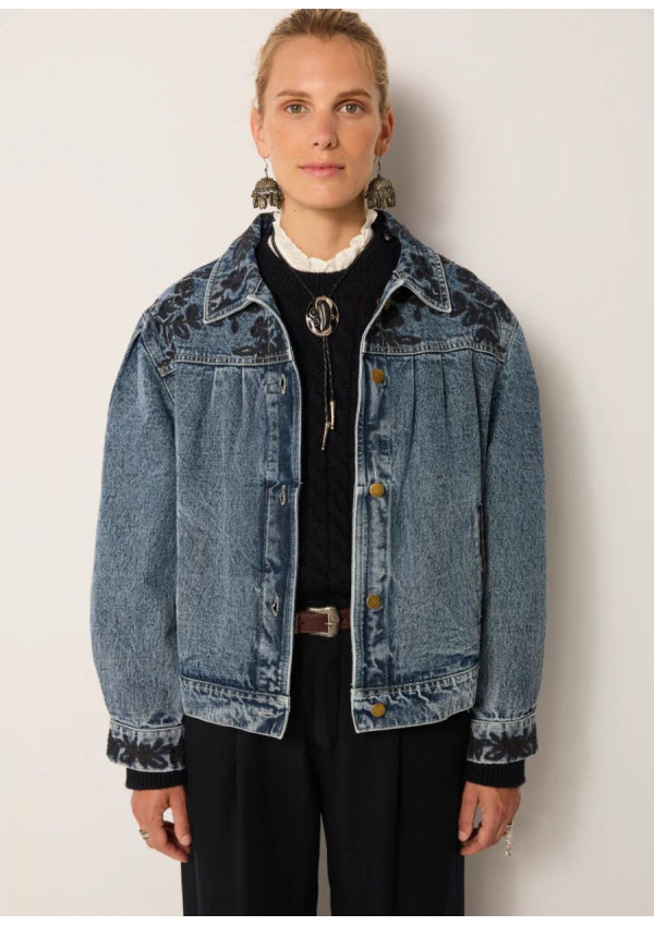MAISON HOTEL CHAQUETA WESLEY
