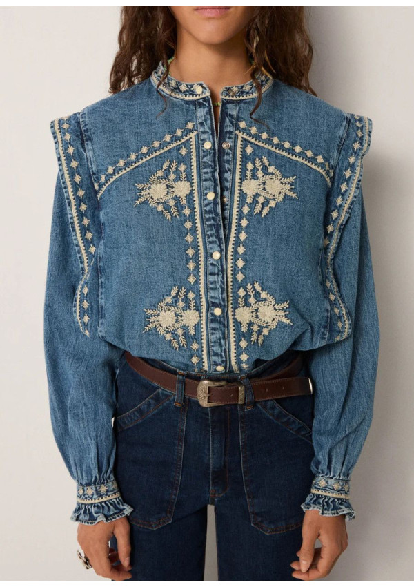 MAISON HOTEL BLUSA NARCISO