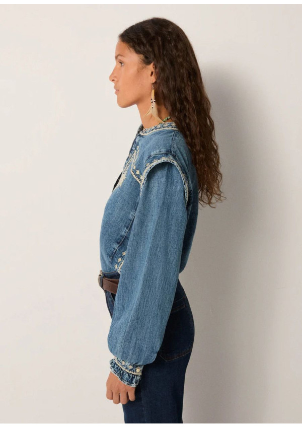 MAISON HOTEL BLUSA NARCISO