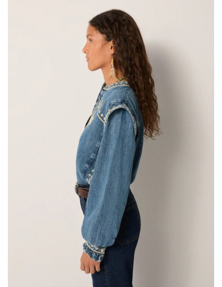 MAISON HOTEL BLUSA NARCISO