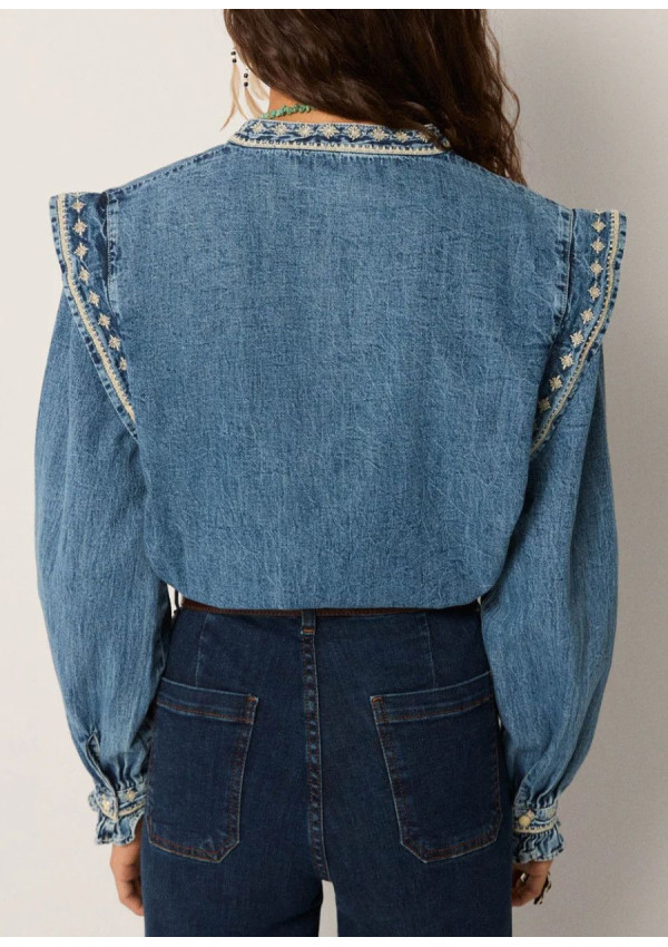 MAISON HOTEL BLUSA NARCISO