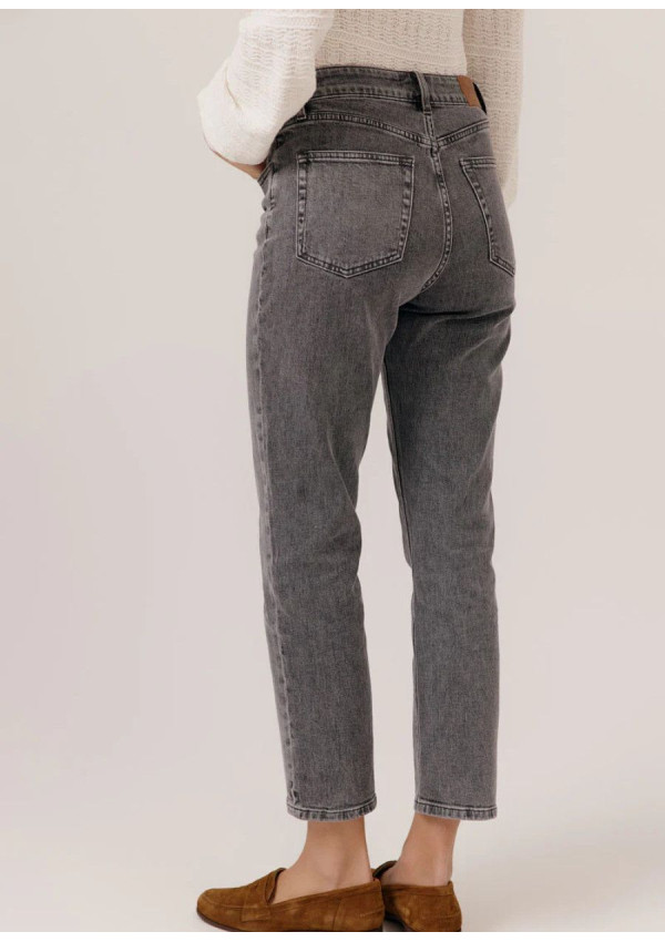 ARTLOVE JEAN EDITHA GRIS