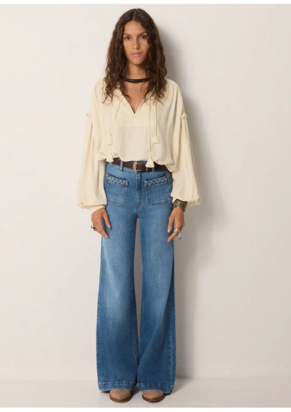 MAISON HOTEL BLUSA VEGA
