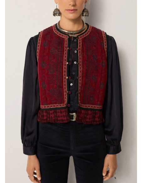 MAISON HOTEL CHALECO CASILDA