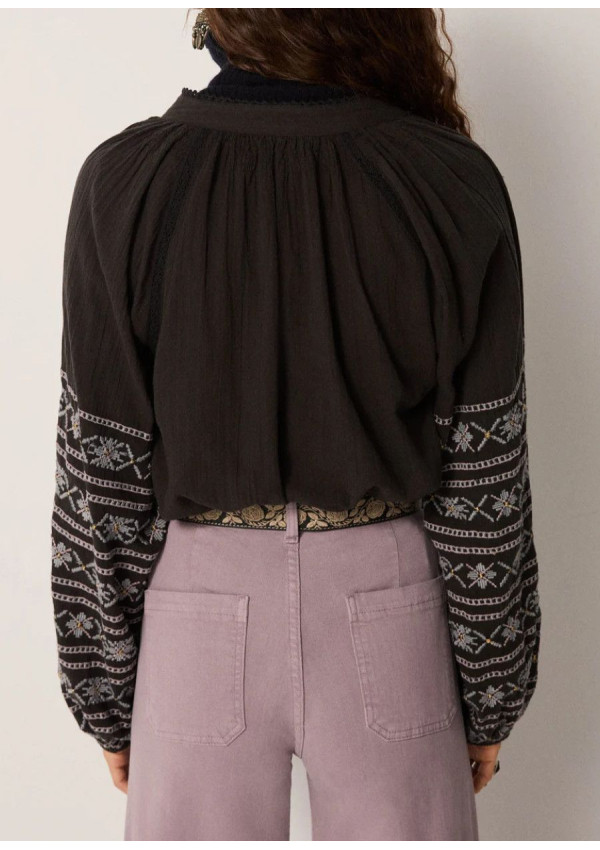 MAISON HOTEL BLUSA VIRGINIA