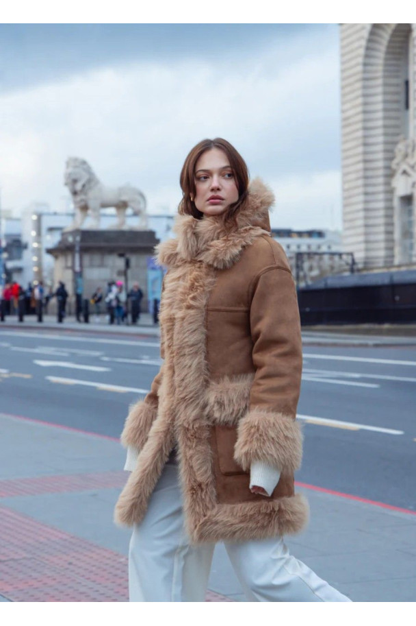 URBANCODE ABRIGO PELO LARGO CARAMEL