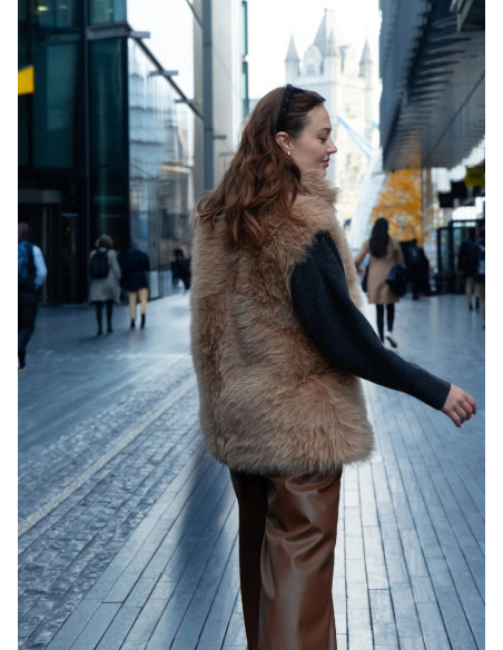 URBANCODE CHALECO PELO LARGO CARAMEL URBANCODE CHALECO PELO LARGO CARAMEL