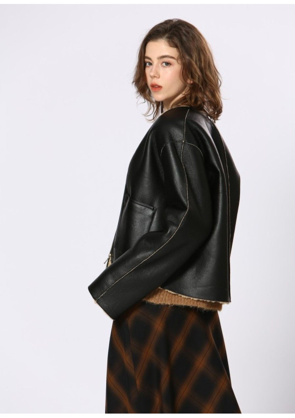 SEE U SOON CAZADORA NEGRA BORREGO