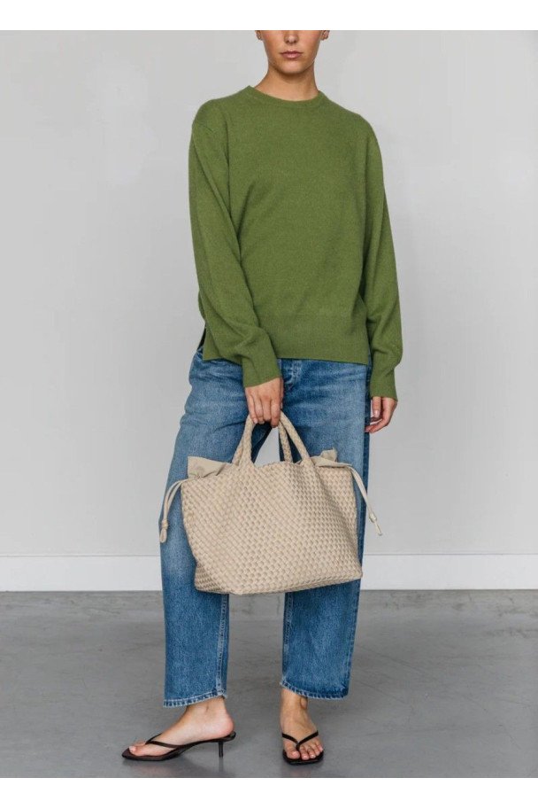 MY MARREA MEDIUM NO TAN LINES