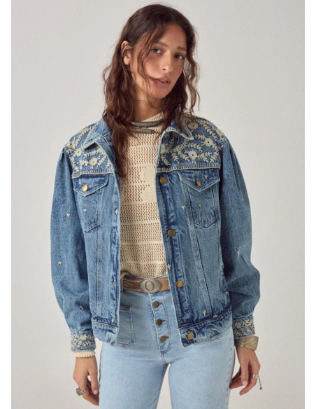 MAISON HOTEL CHAQUETA LORETTA