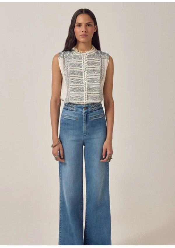 MAISON HOTEL BLUSA IRINA LAPISLAZULI