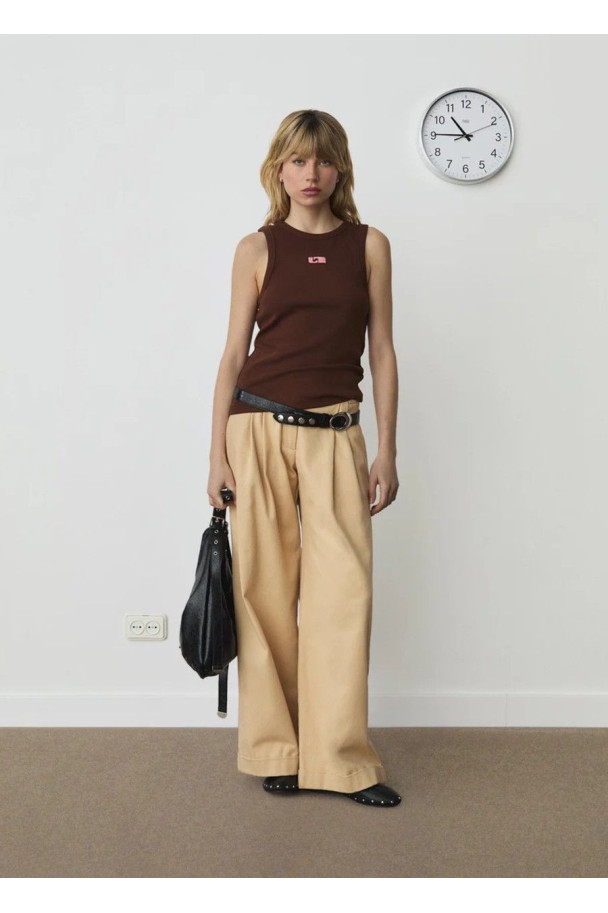 LAAGAM TANK TOP BROWN