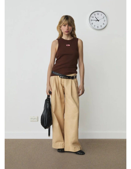 LAAGAM TANK TOP BROWN