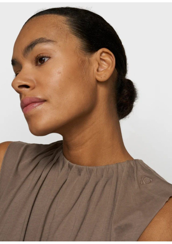 10DAYS PLEATED TOP MOONROCK