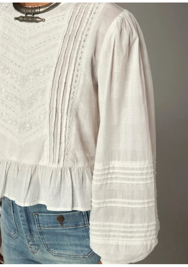 MAISON HOTEL BLUSA MILDRED BONE