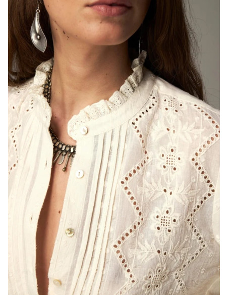 MAISON HOTEL BLUSA RENATA CHANTILLY
