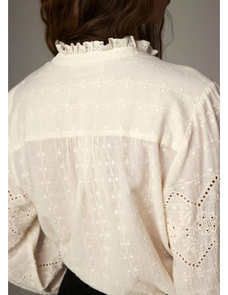 MAISON HOTEL BLUSA RENATA CHANTILLY