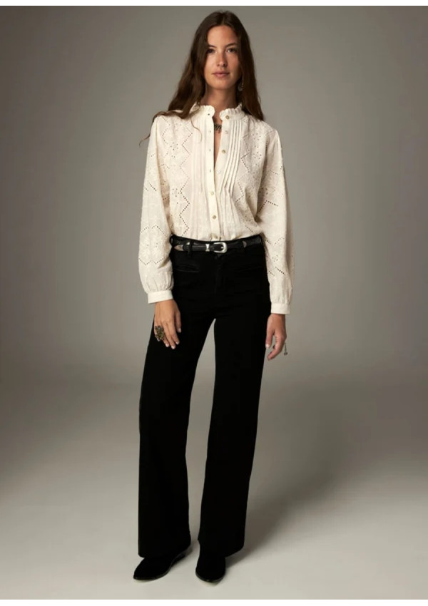 MAISON HOTEL BLUSA RENATA CHANTILLY
