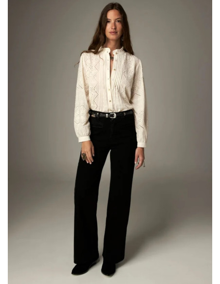 MAISON HOTEL BLUSA RENATA CHANTILLY