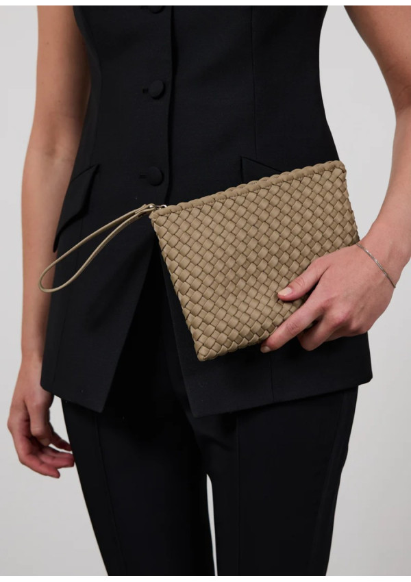 MY MARREA CLUTCH OYSTER GREY