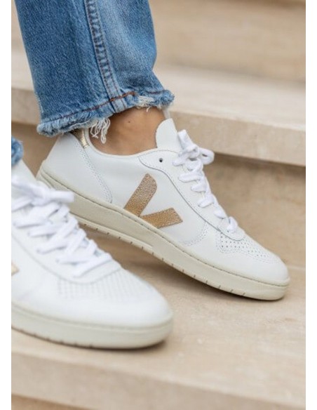 VEJA V10 EXTRA WHITE PLATINE