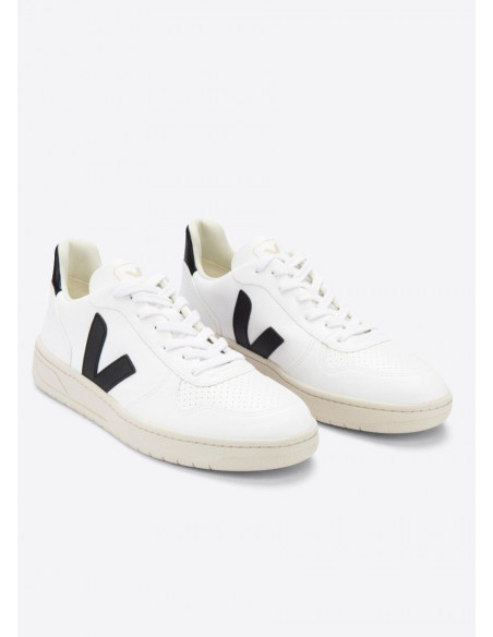 VEJA V10 CWL WHITE BLACK