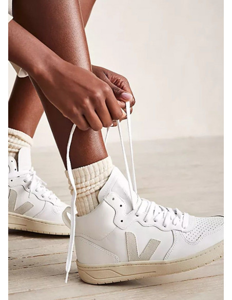 VEJA V15 EXTRA WHITE VEJA V15 EXTRA WHITE