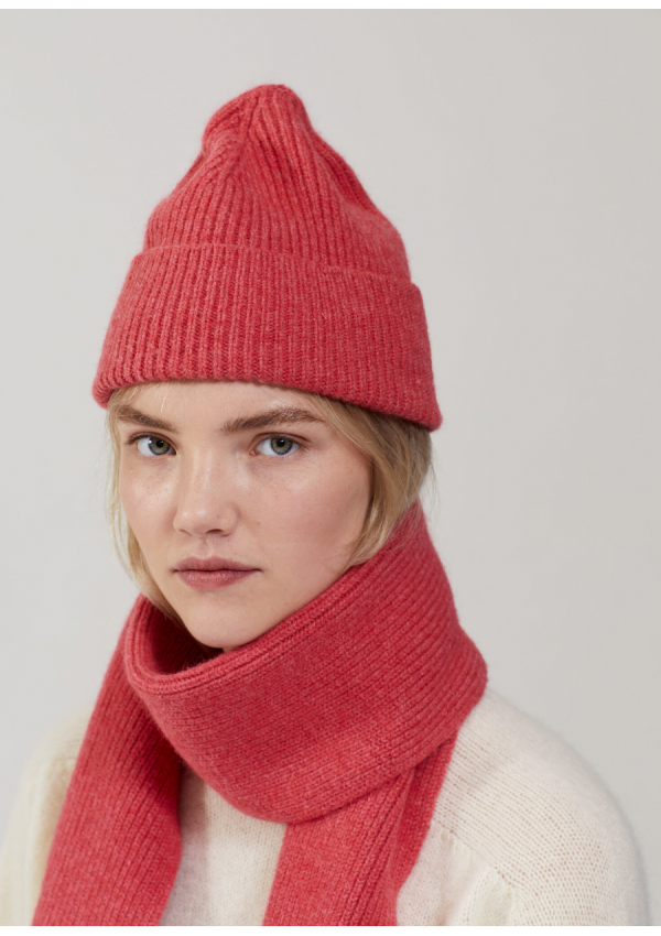 LE BONNET GORRO DE LANA FUCSIA