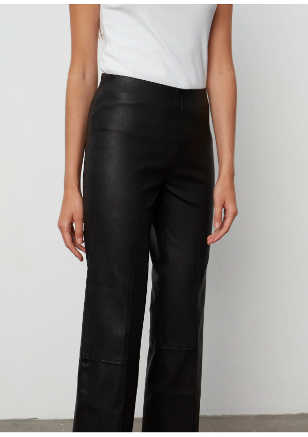 DAY PANTALON CUERO MADISSON