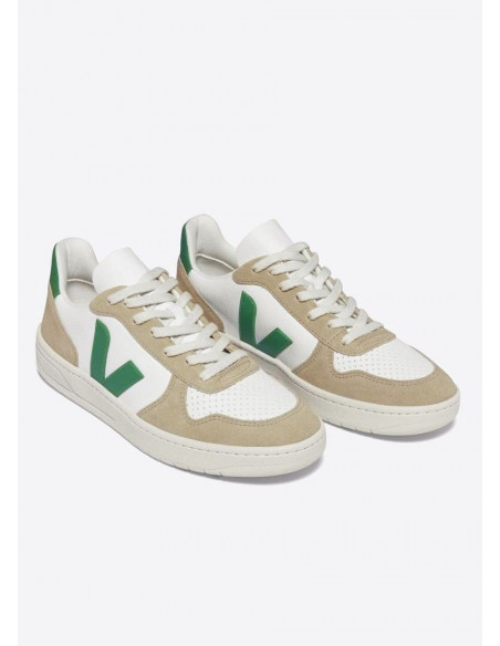 VEJA V-10 EXTRA WHITE EMERAUDE SAHARA VEJA V-10 EXTRA WHITE EMERAUDE SAHARA