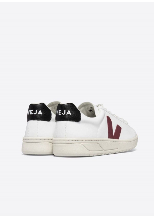 VEJA URCA CWL WHITE MARSALA BLACK