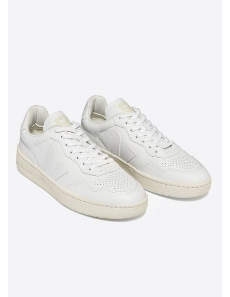 VEJA V-90 LEATHER EXTRA WHITE