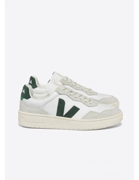 VEJA V-90 LEATHER EXTRA WHITE CYPRUS