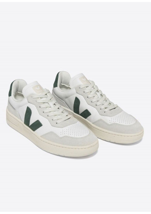 VEJA V-90 LEATHER EXTRA WHITE CYPRUS
