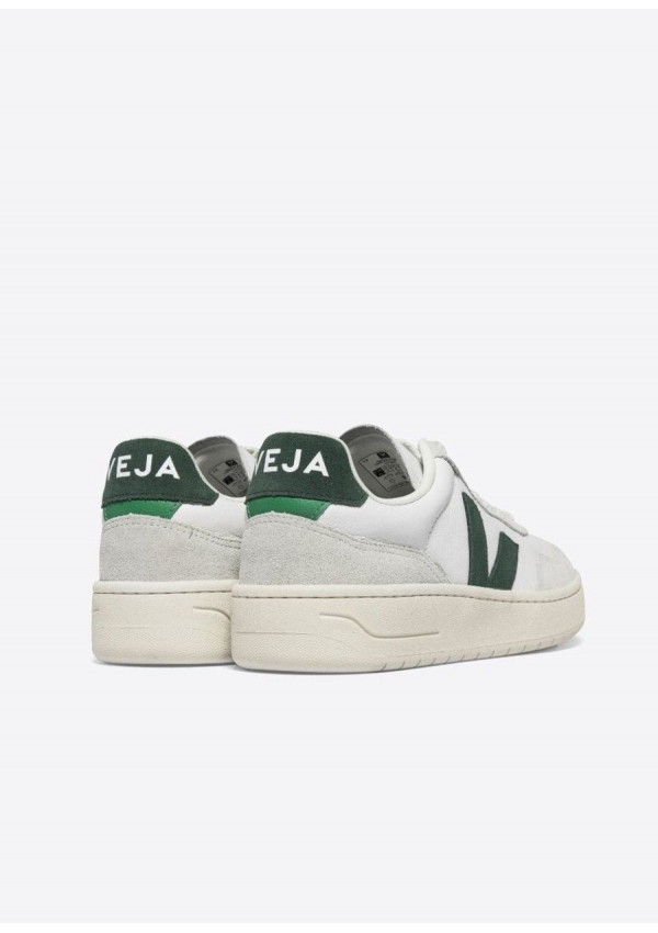 VEJA V-90 LEATHER EXTRA WHITE CYPRUS
